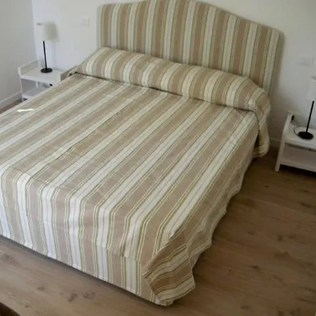 Maranghetto Apartment *